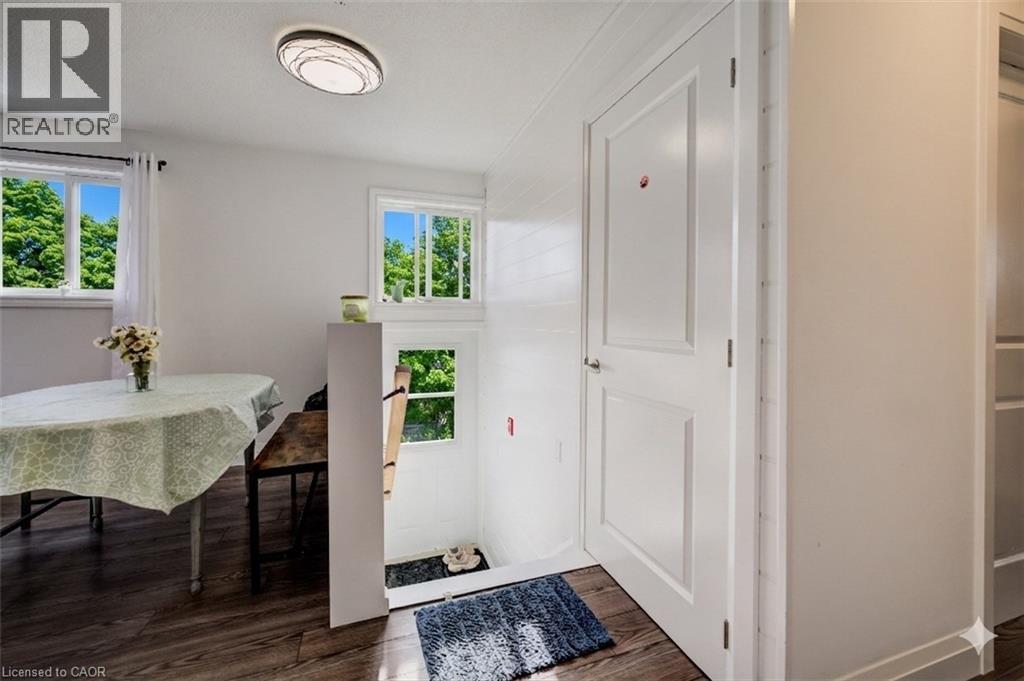 119 CEDAR Street S Unit# 15 thumbnail 9