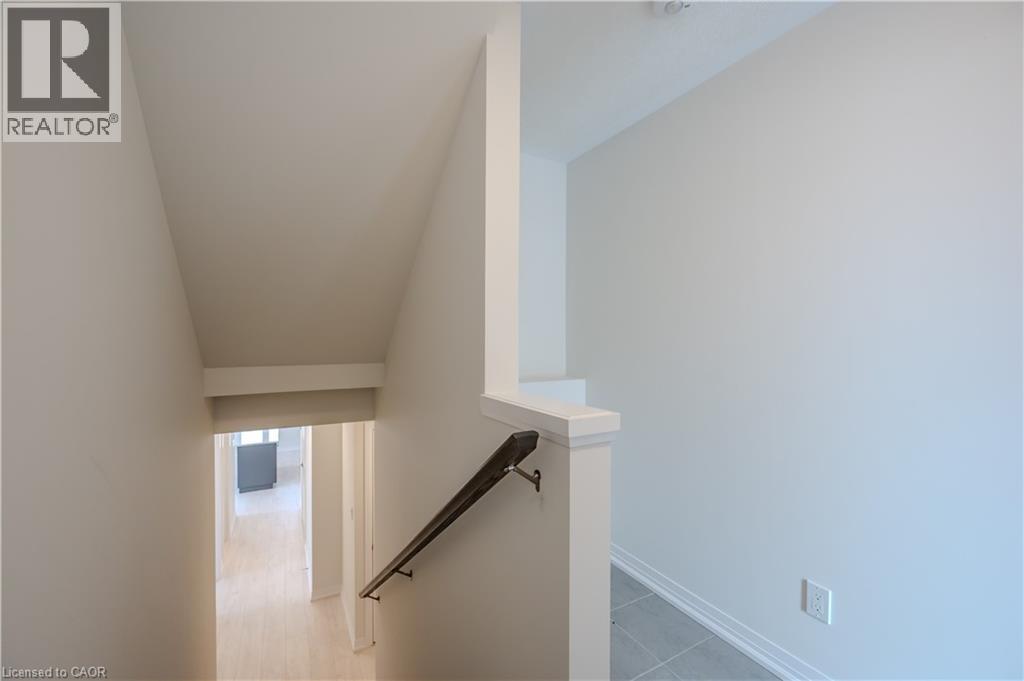 15 STAUFFER WOODS Trail Unit# A2 thumbnail 3