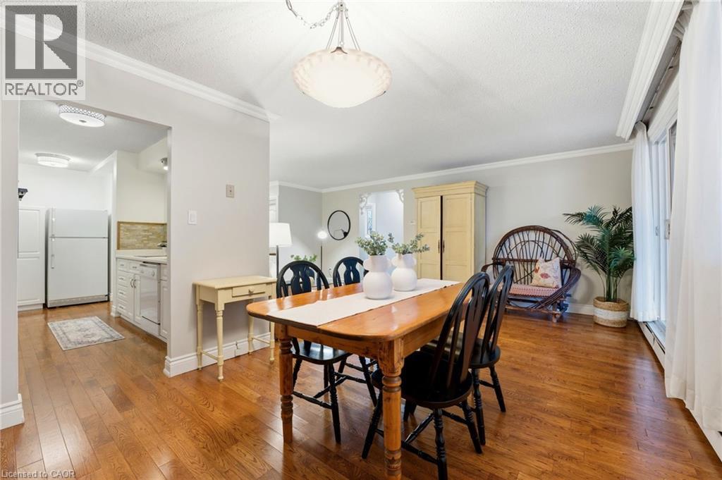 944 CALEDONIAN View Unit# 206 thumbnail 12