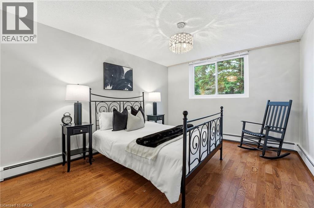 944 CALEDONIAN View Unit# 206 thumbnail 13