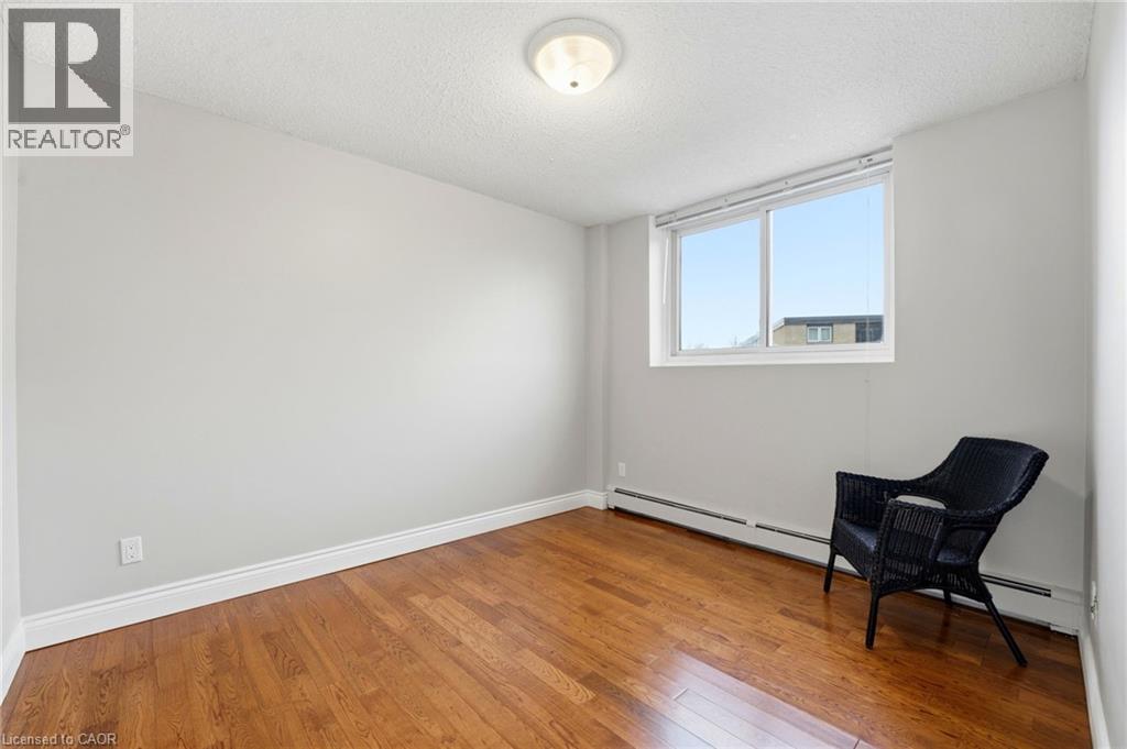 944 CALEDONIAN View Unit# 206 thumbnail 14