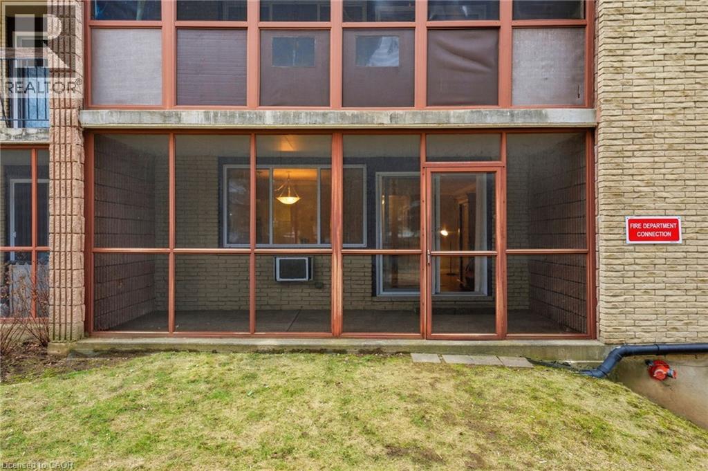 944 CALEDONIAN View Unit# 206 thumbnail 18