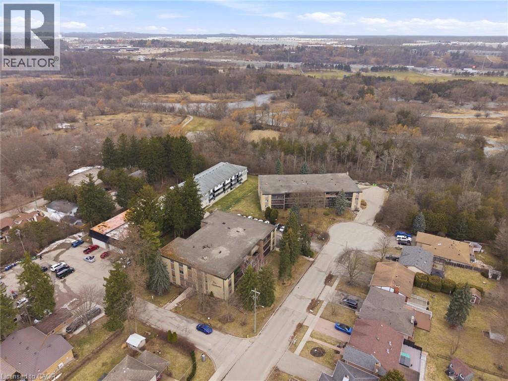 944 CALEDONIAN View Unit# 206 thumbnail 24