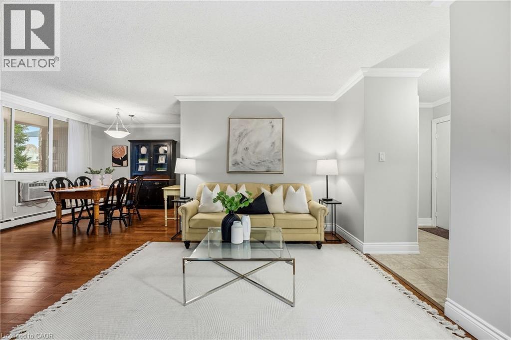 944 CALEDONIAN View Unit# 206 thumbnail 5