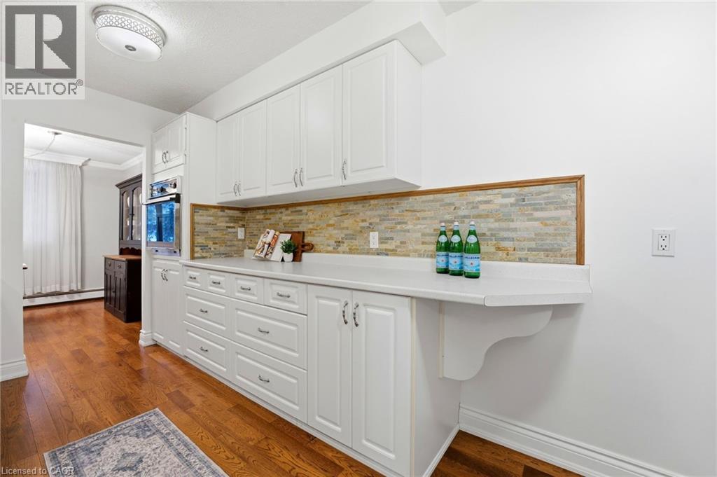 944 CALEDONIAN View Unit# 206 thumbnail 9