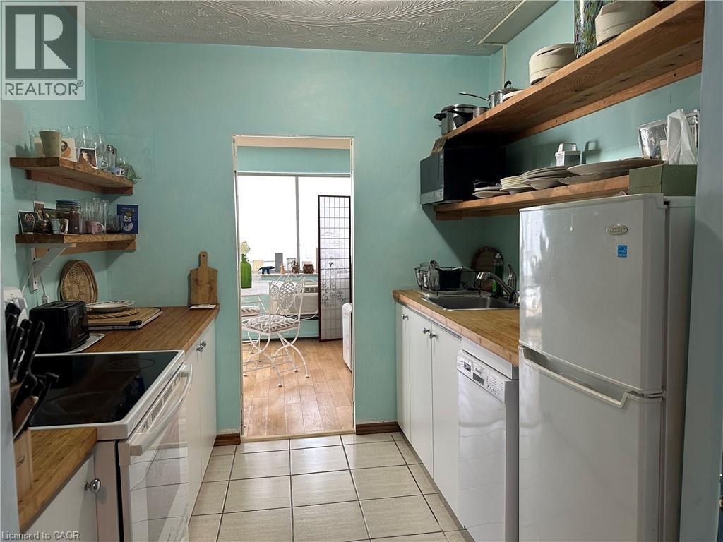 45 WESTMOUNT Road N Unit# 703 thumbnail 21