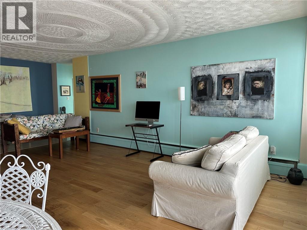 45 WESTMOUNT Road N Unit# 703 thumbnail 17