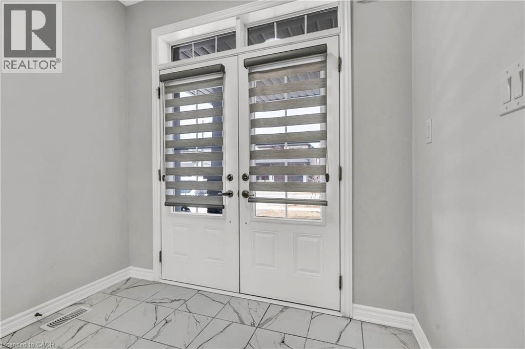 406 DOLMAN Street thumbnail 5