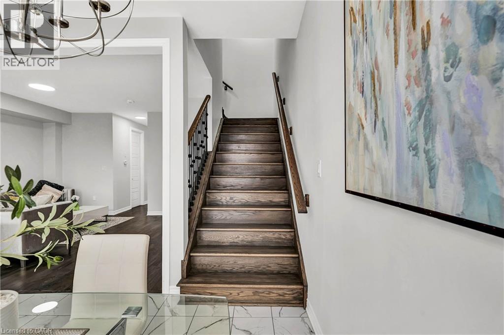 406 DOLMAN Street thumbnail 17