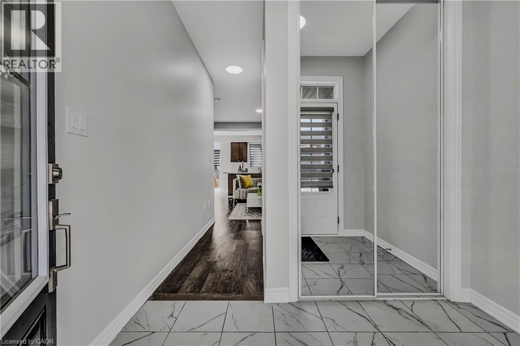 406 DOLMAN Street thumbnail 4