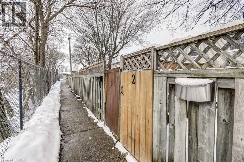 80 BROOKLYNE Road Unit# 2 thumbnail 3