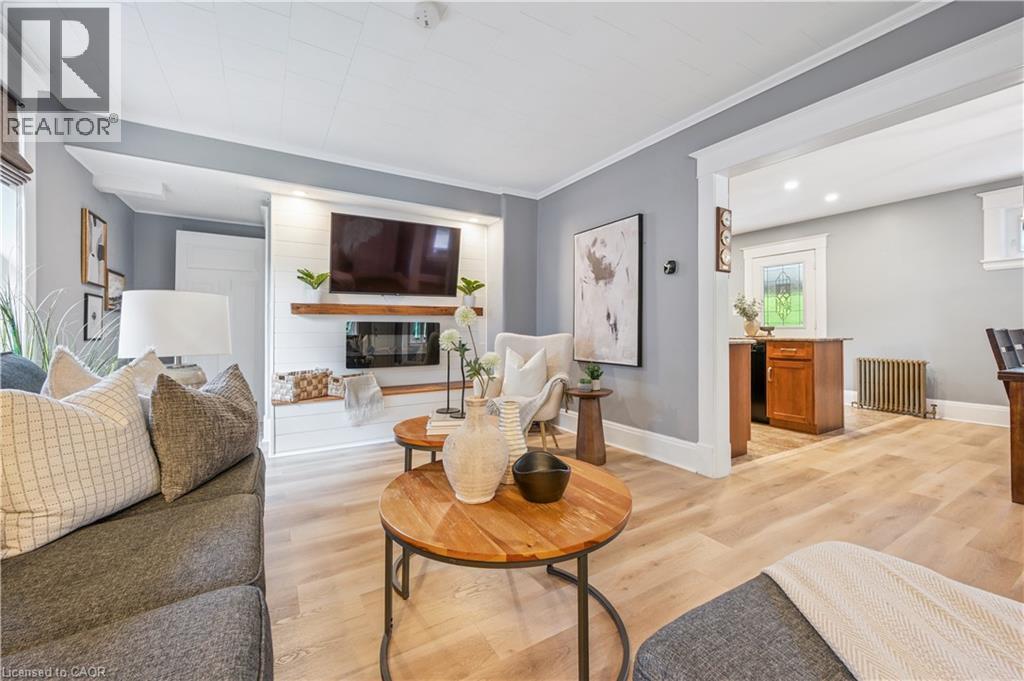 310 KITCHENER Road thumbnail 13