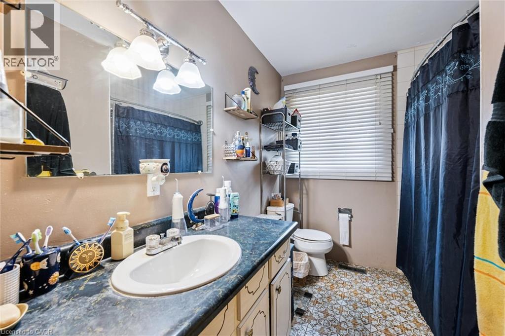 15 WEDGEWOOD Drive thumbnail 12