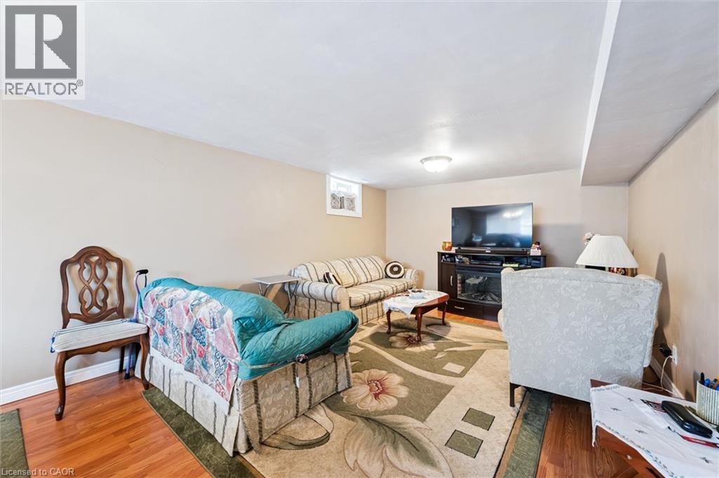 15 WEDGEWOOD Drive thumbnail 15