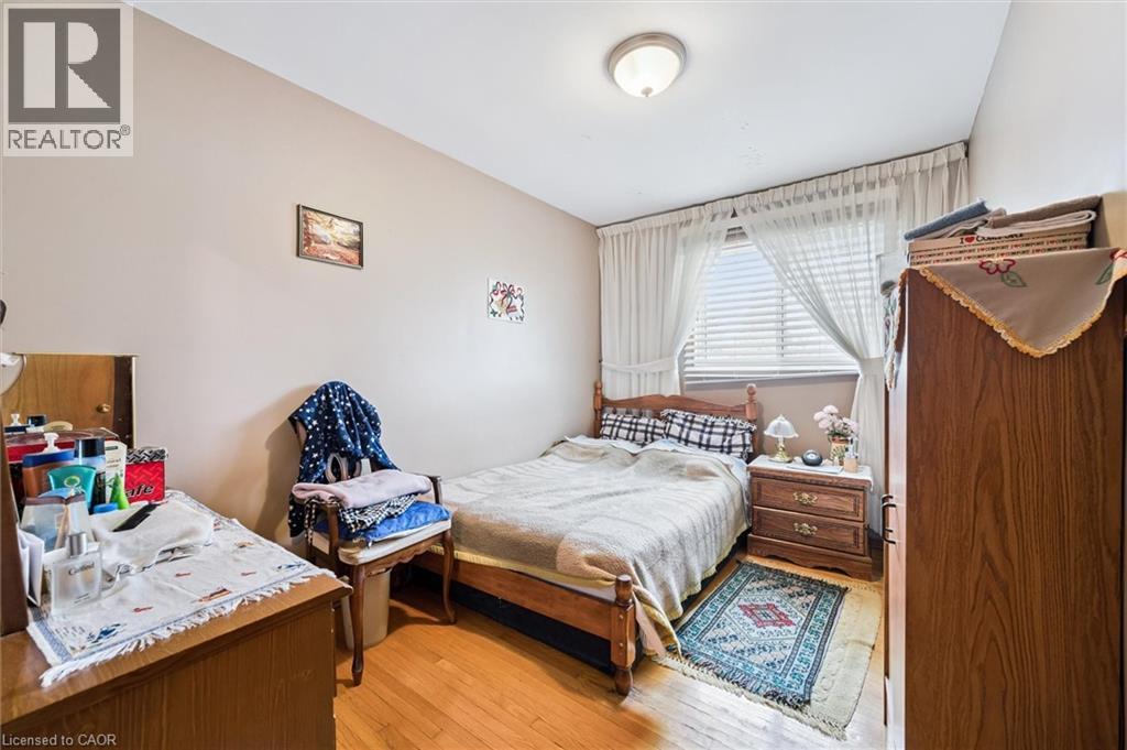 15 WEDGEWOOD Drive thumbnail 8