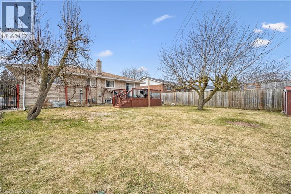 15 WEDGEWOOD Drive thumbnail 23