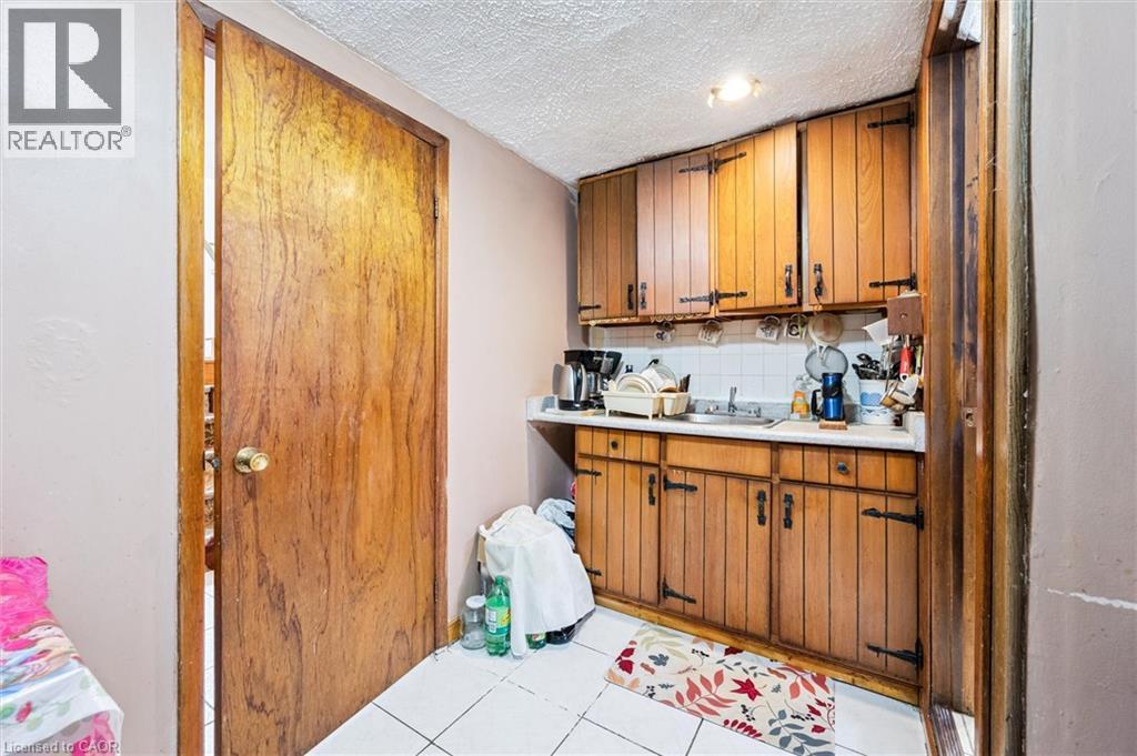 15 WEDGEWOOD Drive thumbnail 19