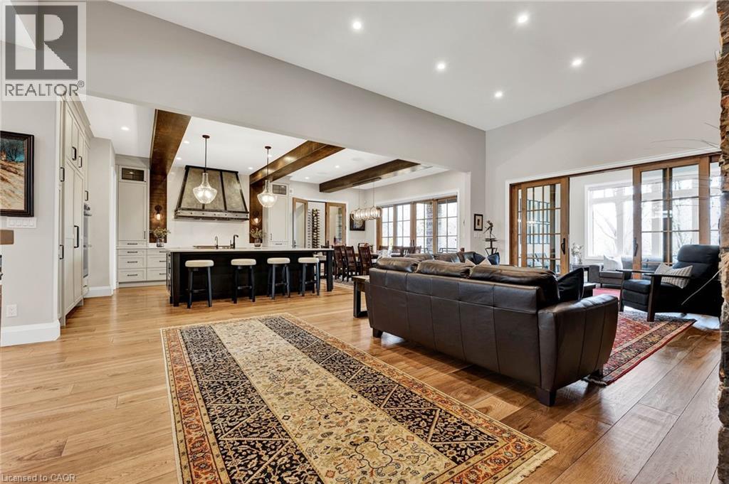 44 PIONEER RIDGE Drive thumbnail 9