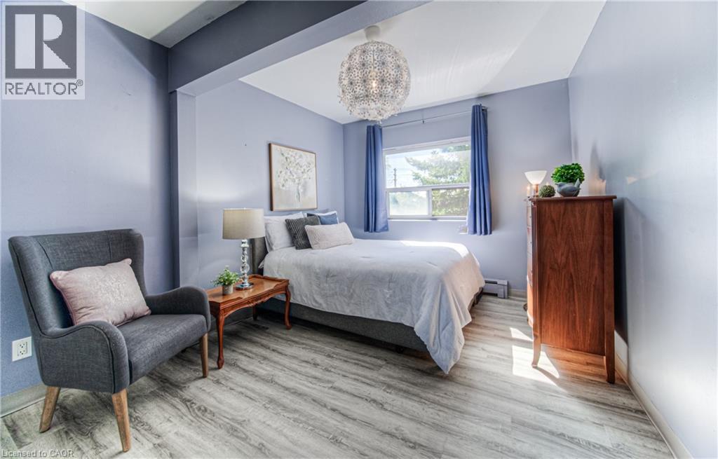 283 FAIRWAY Road N Unit# 201 thumbnail 23