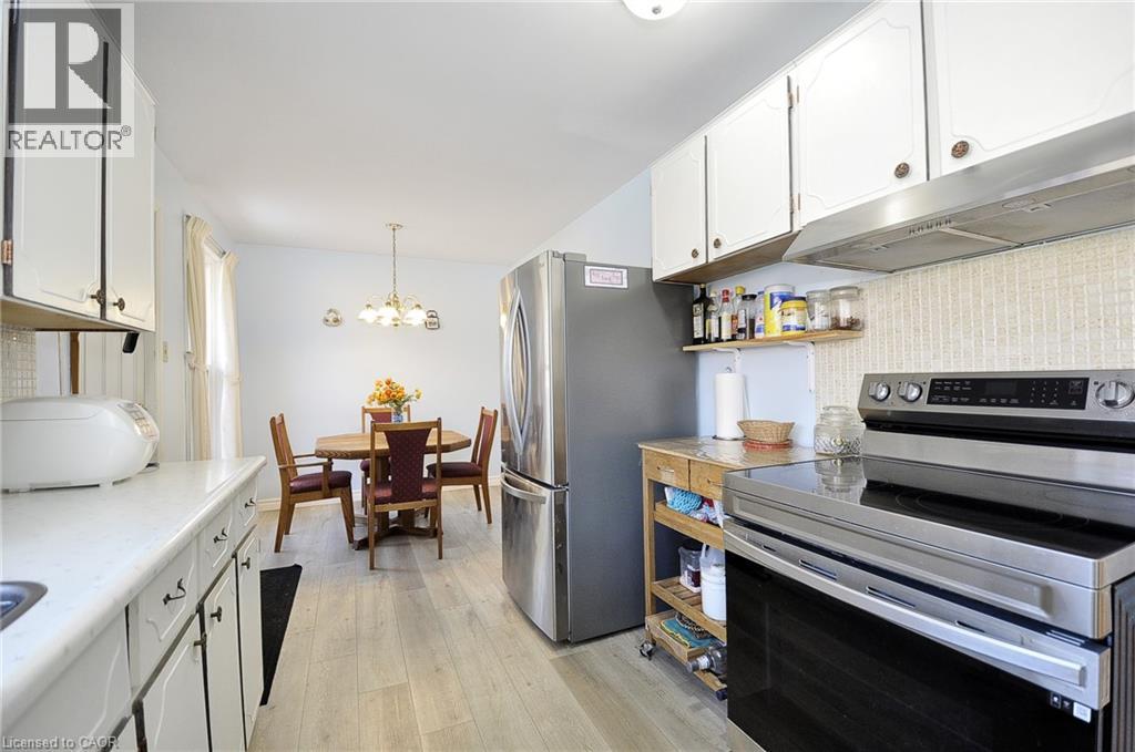 104 MILFORD Avenue thumbnail 11