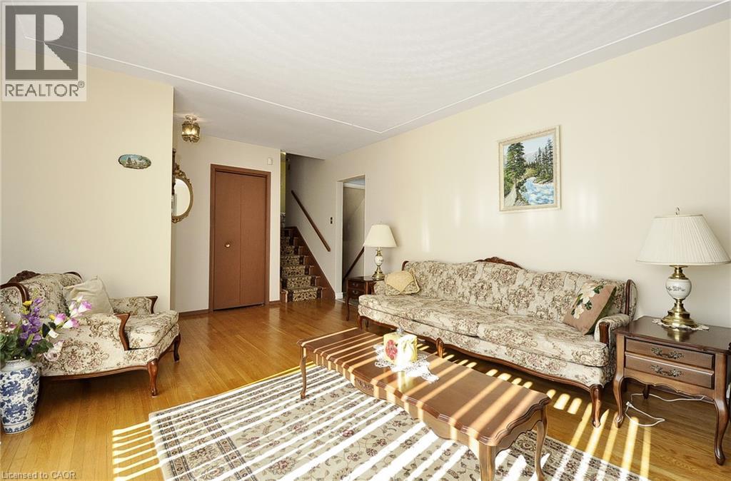 104 MILFORD Avenue thumbnail 8