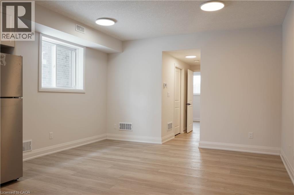 800 MYERS Road Unit# 107 thumbnail 4