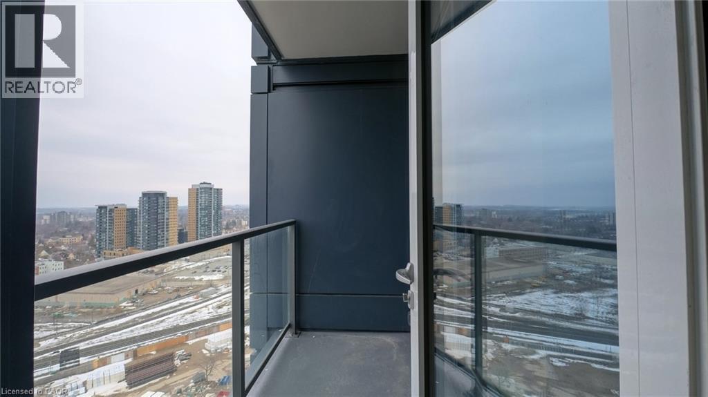 5 WELLINGTON Street Unit# 1712 thumbnail 16