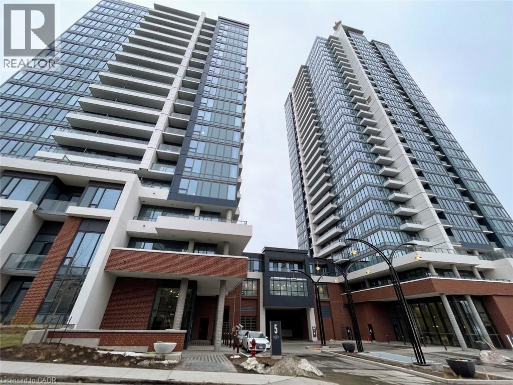 5 WELLINGTON Street Unit# 1712 thumbnail 3