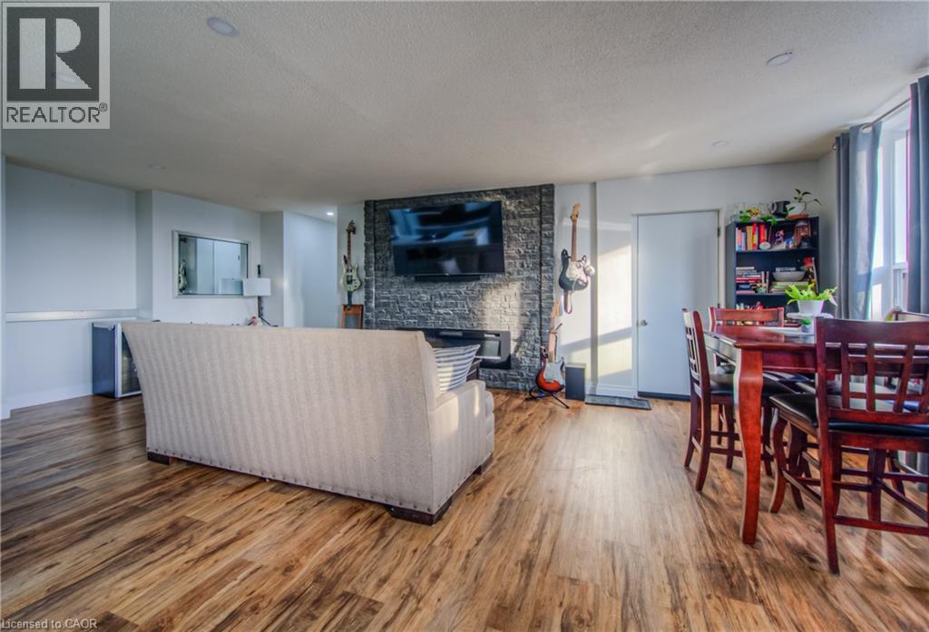 185 KEHL Street Unit# 410 thumbnail 7