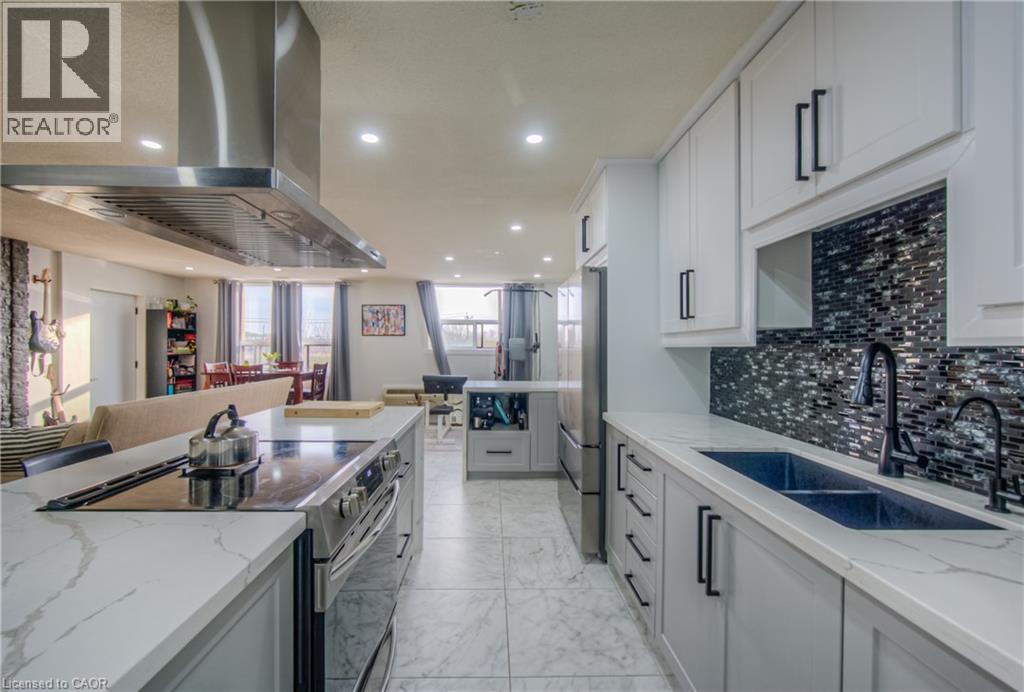 185 KEHL Street Unit# 410 thumbnail 11