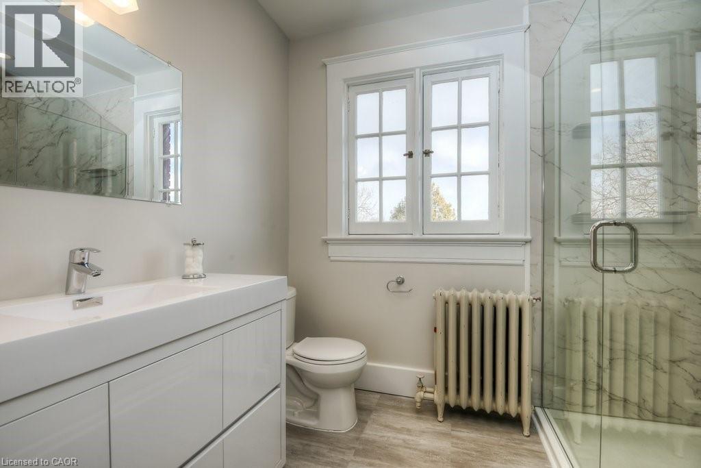 54 PARK Street thumbnail 19