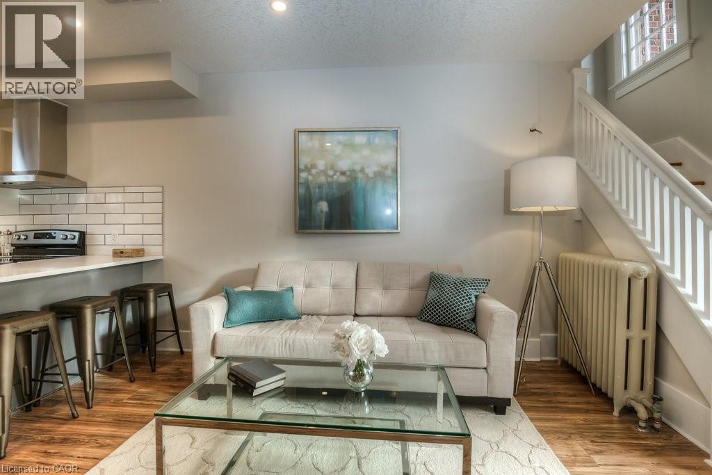 54 PARK Street thumbnail 2