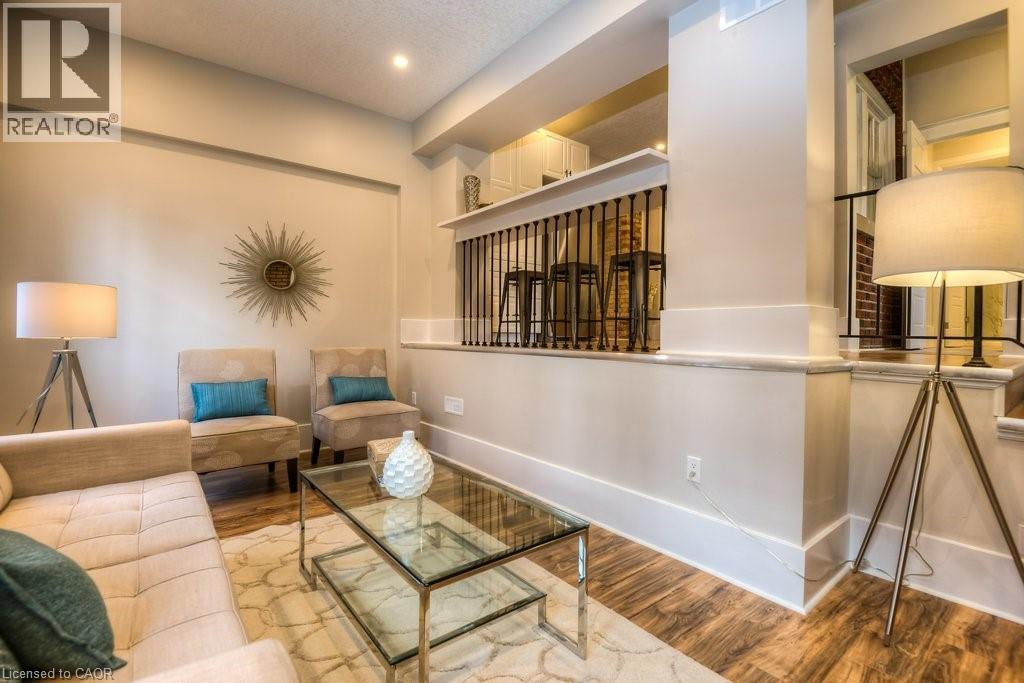 54 PARK Street thumbnail 30