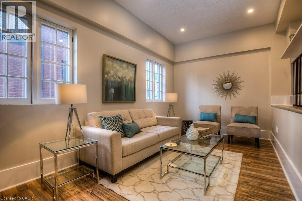 54 PARK Street thumbnail 31