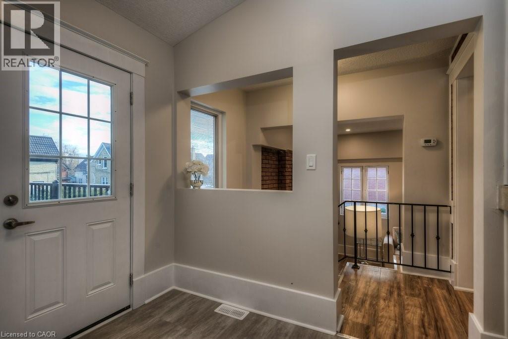 54 PARK Street thumbnail 38