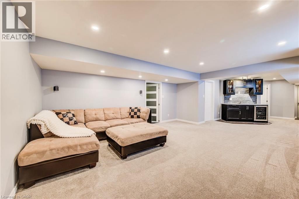 14 LA SALLE Street thumbnail 39