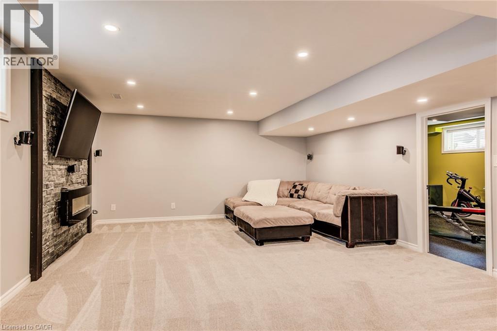 14 LA SALLE Street thumbnail 38