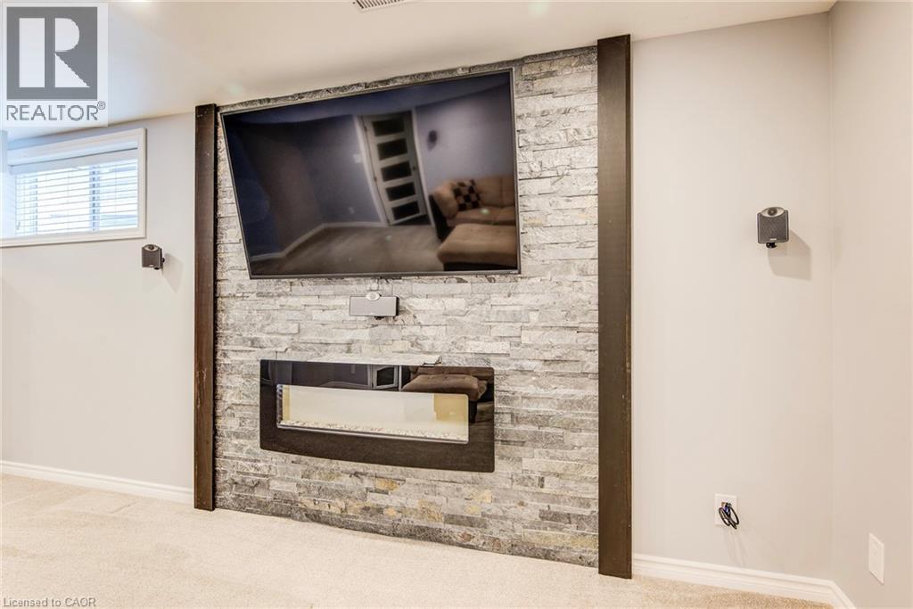 14 LA SALLE Street thumbnail 40