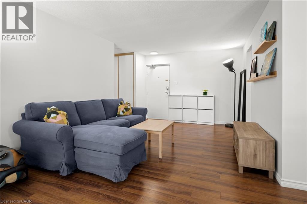 279 CHANDLER Drive Unit# 203 thumbnail 6