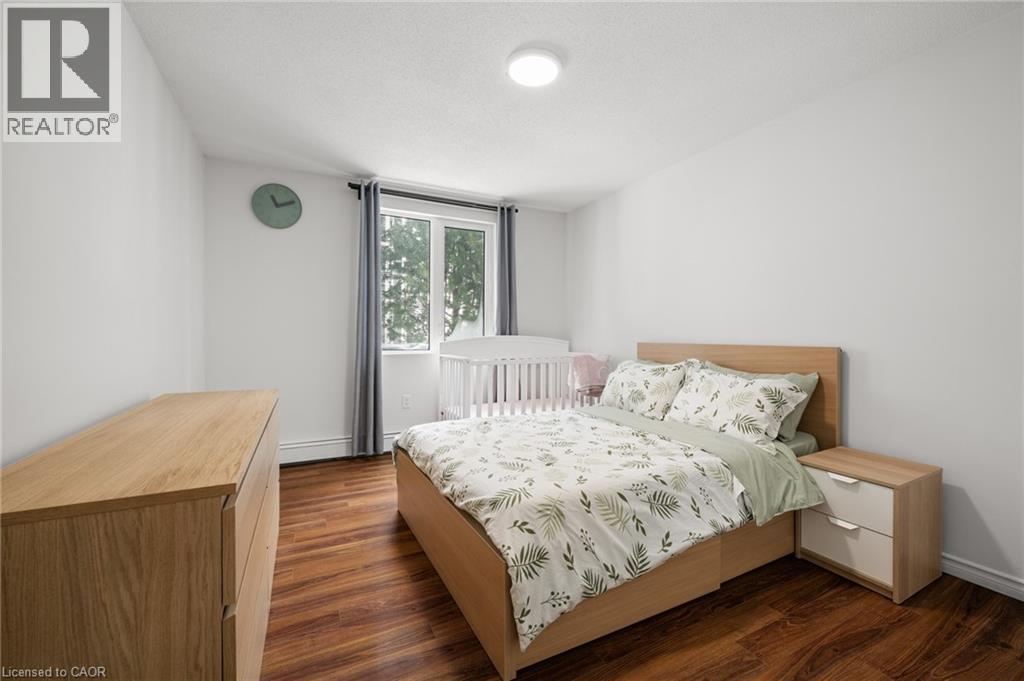 279 CHANDLER Drive Unit# 203 thumbnail 16