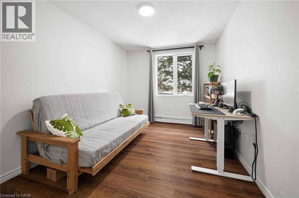 279 CHANDLER Drive Unit# 203 thumbnail 20