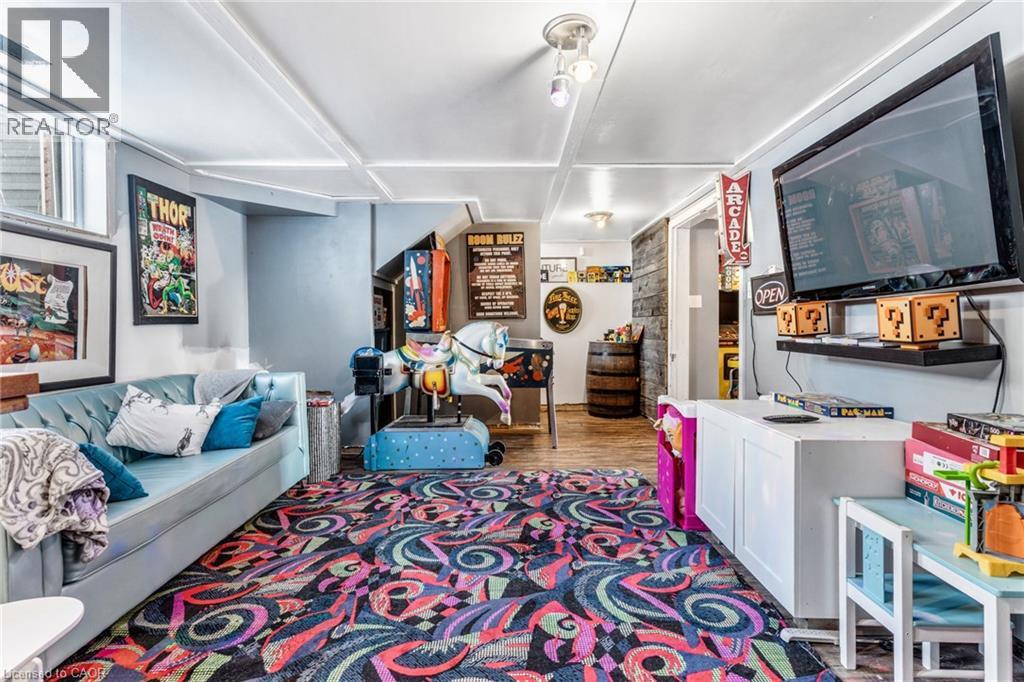 136 LIMPERT Avenue thumbnail 30