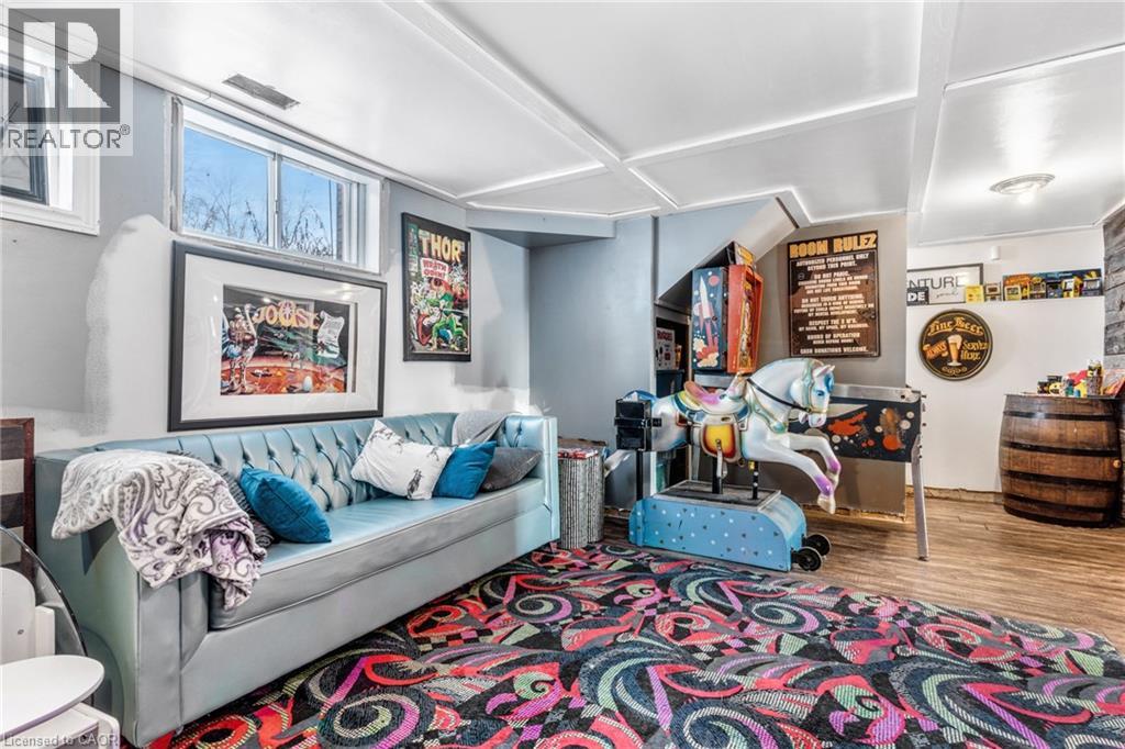 136 LIMPERT Avenue thumbnail 31