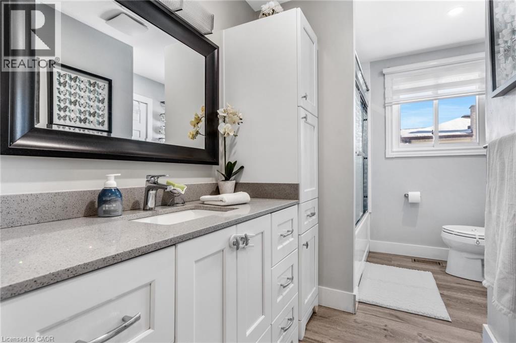 136 LIMPERT Avenue thumbnail 22