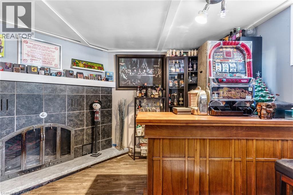 136 LIMPERT Avenue thumbnail 32