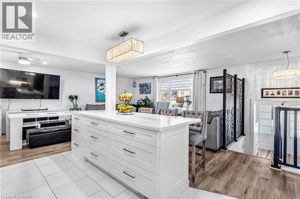 136 LIMPERT Avenue thumbnail 7