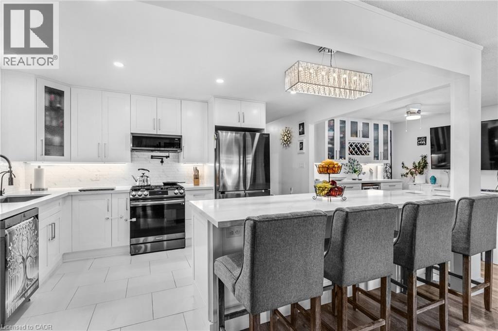 136 LIMPERT Avenue thumbnail 5