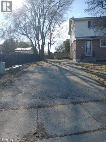 144 SEKURA Crescent thumbnail 2