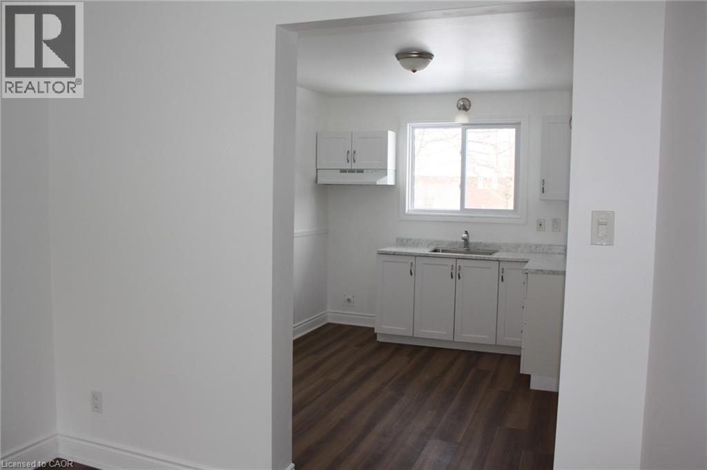 144 SEKURA Crescent thumbnail 6