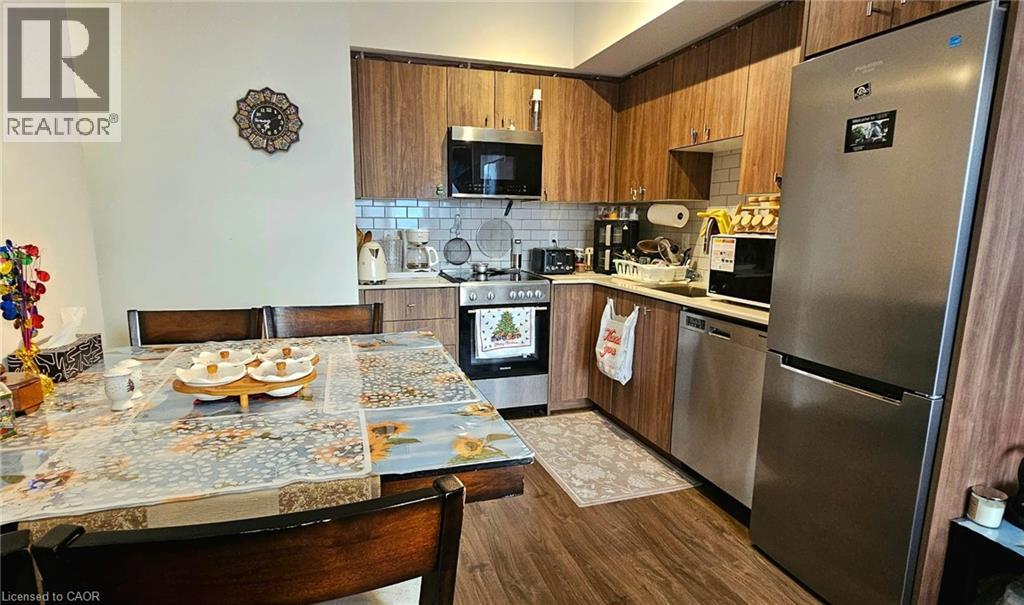 15 WELLINGTON Street S Unit# 1510 thumbnail 18